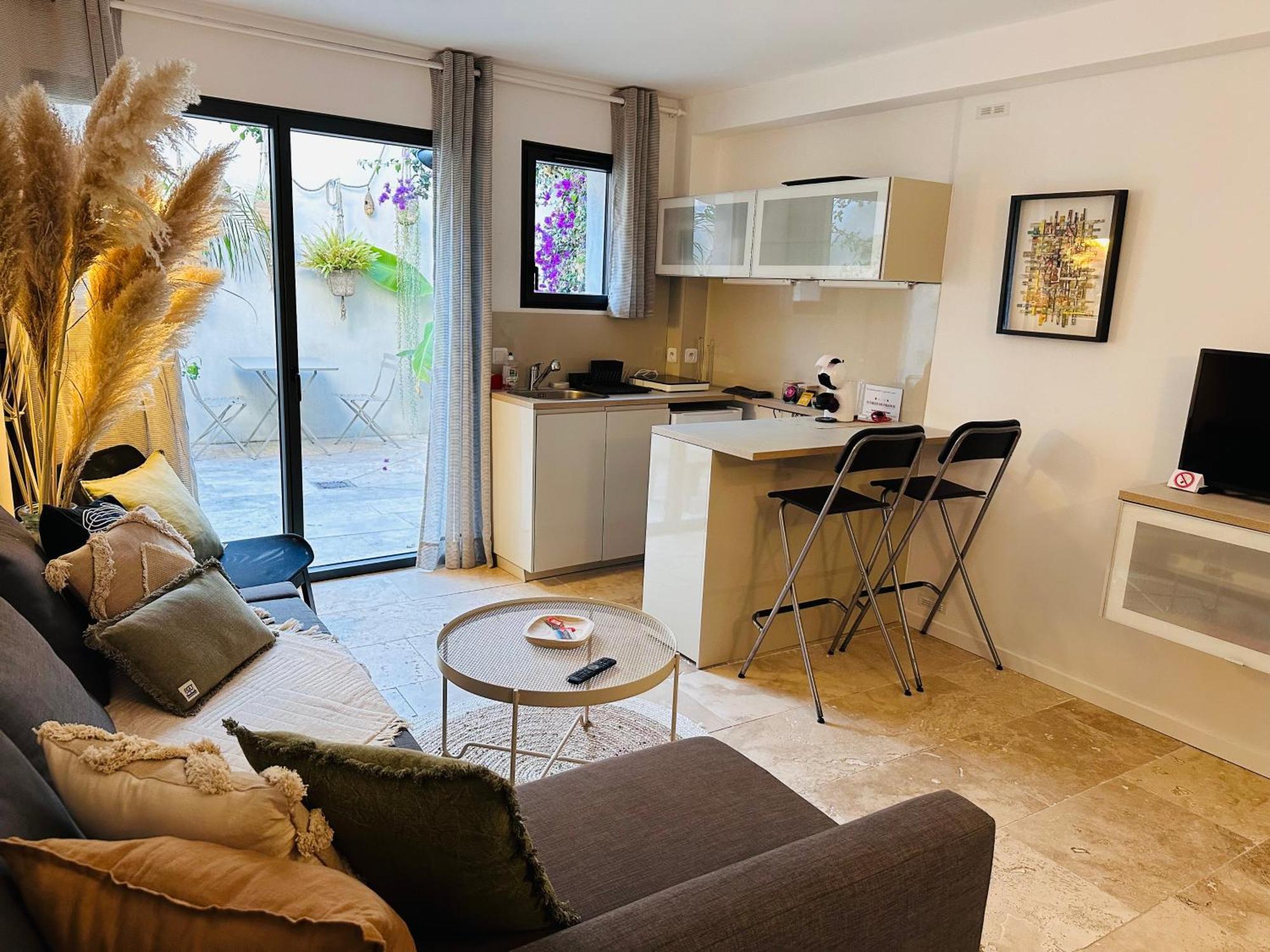 Appartements 3 Etoiles Terrasse Ou Patio Intra-Muros Aigues-Mortes Kültér fotó