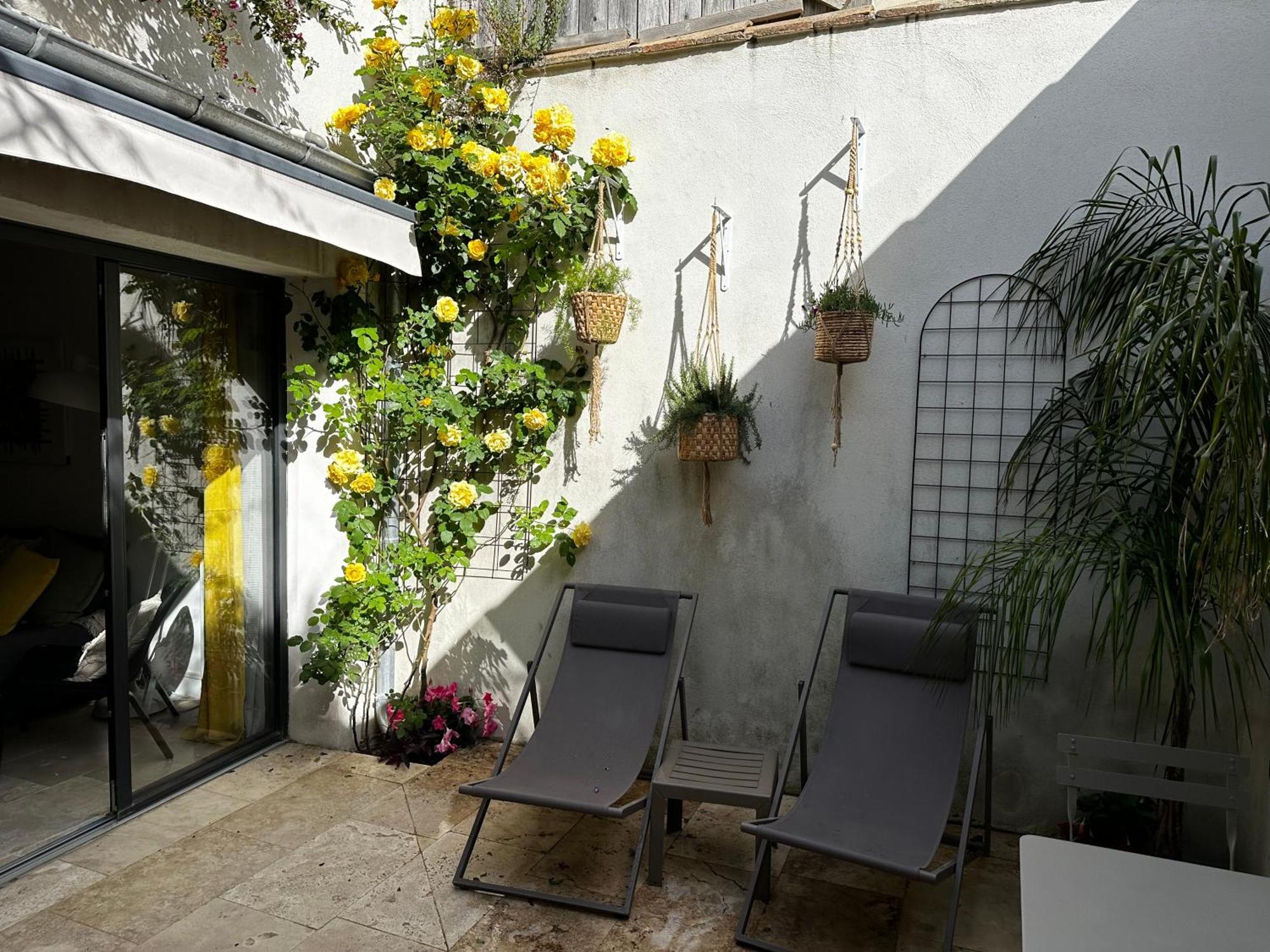 Appartements 3 Etoiles Terrasse Ou Patio Intra-Muros Aigues-Mortes Kültér fotó